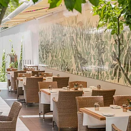 Portobay Liberdade 5* Lizbona