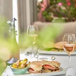 Portobay Liberdade 5* ליסבון