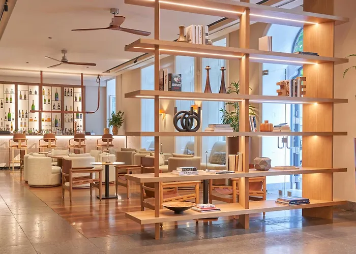 Отель Portobay Liberdade 5*