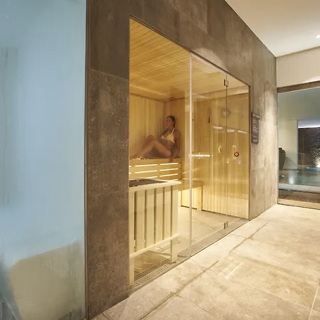 Portobay Liberdade 5* Lissabon